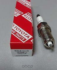 Свеча зажигания SK20HR11 Toyota, артикул 9091901191