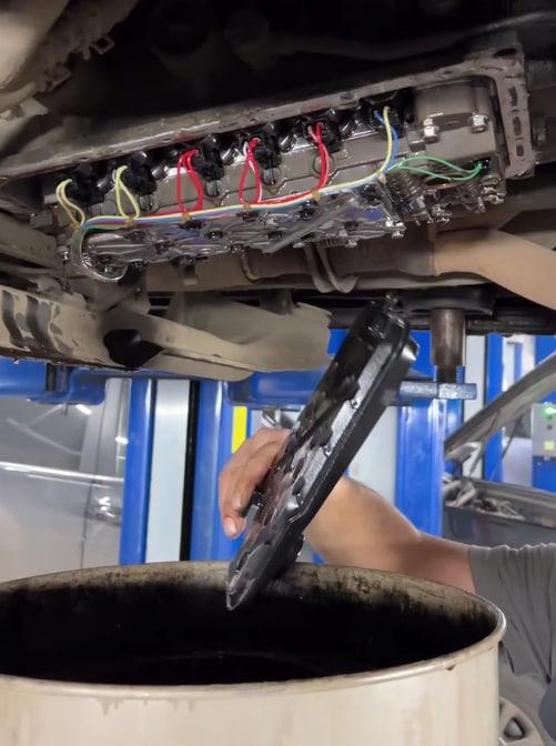 замена штока переключения передач Митсубиси Паджеро 4 Mitsubishi Pajero IV