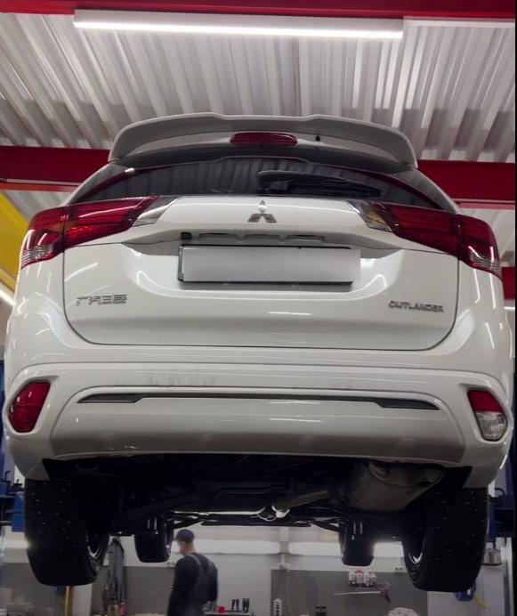 Установка доп радиатора охлаждения коробки передач Митсубиси Аутлендер 3 Mitsubishi Outlander 3 CVT радиатор