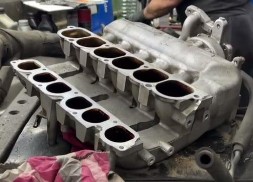 Снятый коллектор для извлечения вихревых заслонок 